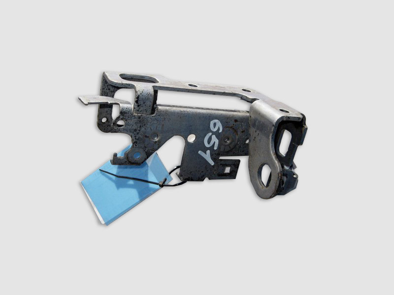 Mercedes-Benz  A6512231541 Кронштейн - вуха передня двигуна OM651 R4 2.2 cdi E-Class W212 C207 C-Class W204 CLS C218 S-Class W221 Одеса - фото 1