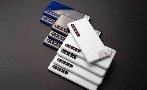 Смартфон Sharp Aguos R5G 12/256Gb Trade in Киев