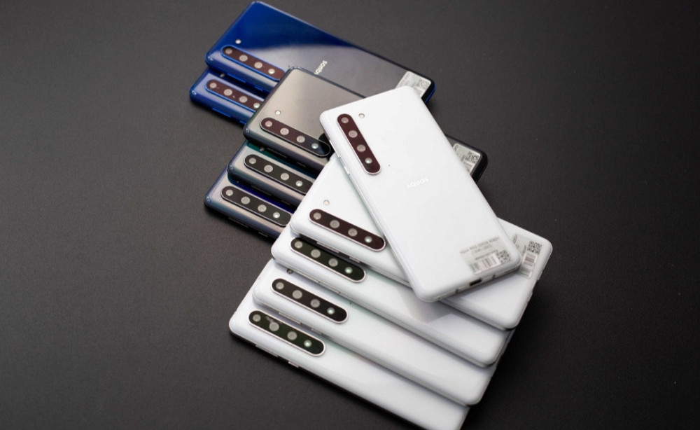 Смартфон Sharp Aguos R5G 12/256Gb Trade in Киев - изображение 1