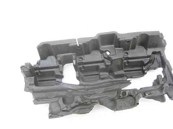 Mercedes-Benz  A2762261685 Шумоізоляція на кришці клапанного механізму праворуч C-Class Cabrio A205 C-Class Estate S205 C-Class Coupe С205 C-Class W20 Одеса