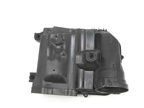 Mercedes-Benz  A2760904001 Корпус повітряного фільтра двигуна праворуч C-Class W205 GLC X253 E-class W213 E-class Coupe C238 E-class W212 SLK/SLC R172 Одеса