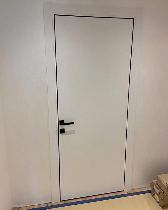 Двери экошпон, Полотно, серия PLATO (PLATO 01с) Светло-серый Киев - изображение 3