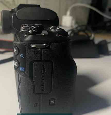 Фотоапарат Canon M50 Київ