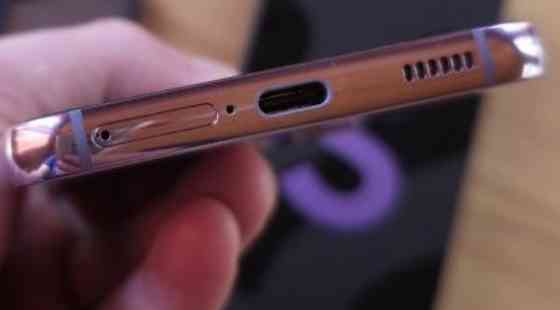 Смартфон Samsung S22 Идеал ! Киев