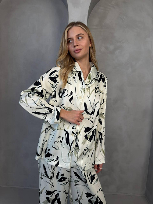 Жіночий стильний вільного крою костюм із шовку сатину Одеса - фото 5