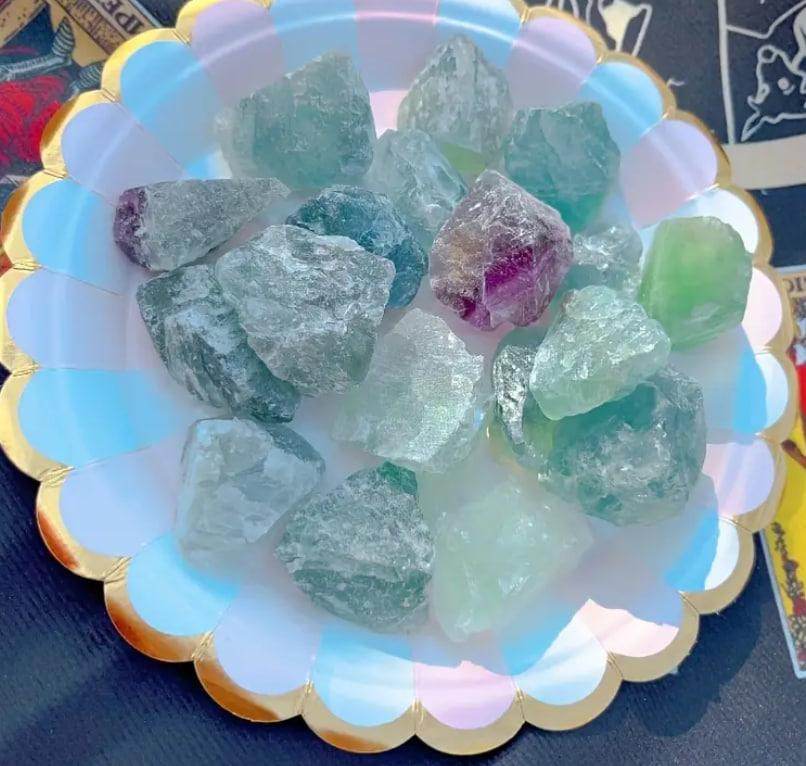 Натуральний кристал флюориту, 3.5-4 см Необроблені кристали флюориту. 1шт. Напівдорогоцінне каміння. Київ - фото 3