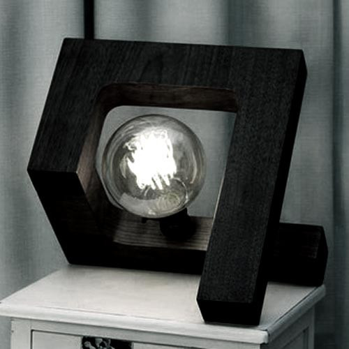 Светильник настольный 