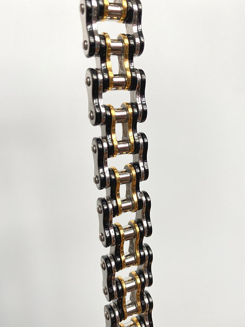 Чоловічий браслет RESTEQ з нержавіючої сталі у вигляді мотоциклетного ланцюга, чорний-золото-сріблястий Київ - фото 6