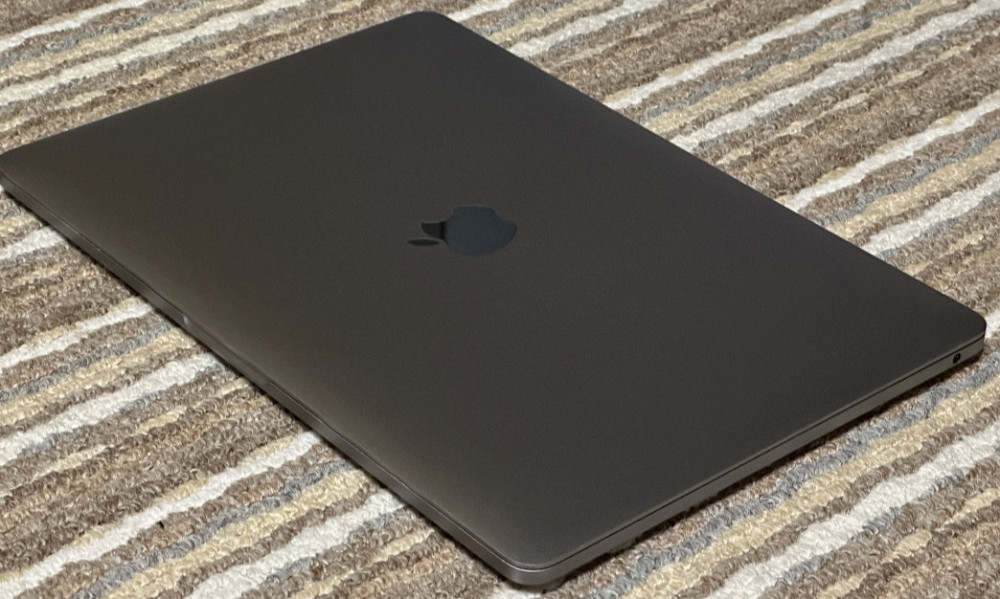 Ноутбук MacBook Pro 2020 i5 8/256Gb. АКБ 88% Киев - изображение 1