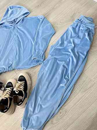 Женский стильный комфортный костюм двойка велюр спорт Premium Голубой Одесса