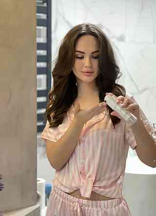 Антивіковий догляд з вітаміном С Hillary Vitamin C Anti-Aging Care Київ