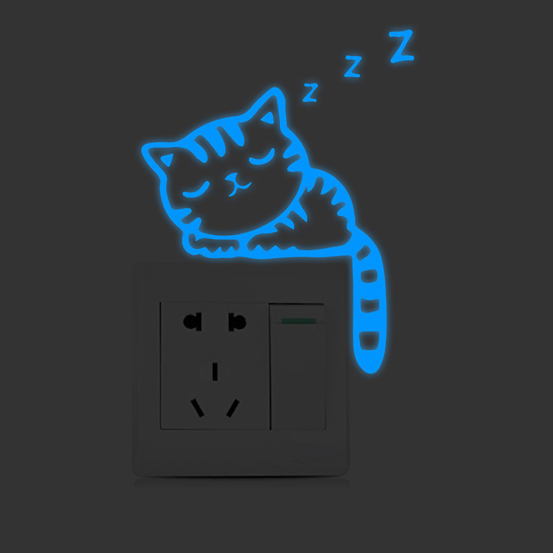 Фосфорна наклейка Кіт спить 12 на 7 см блакитний Київ - фото 1