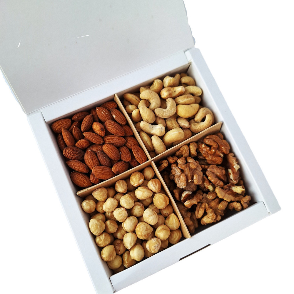 Набір горіхів у подарунковій коробочці 300 грамів. Біла Одеса - фото 3