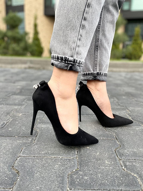 Туфлі жіночі Avelina чорні еко-замша каблук 11см 38р (3723) Коломия - фото 1