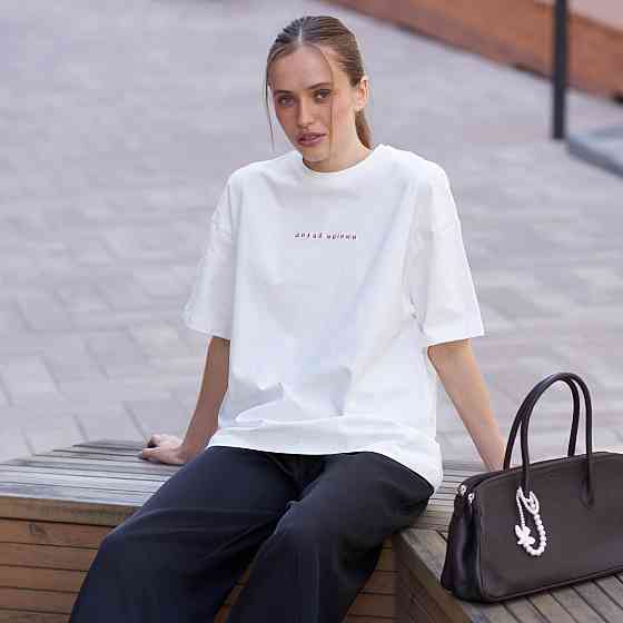 Футболка Hillary&M.Bocharova "Дихай мріями" Київ