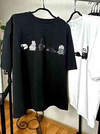 Женская стильная оверсайз футболка с минималистичным принтом котов кулир Черный Одесса