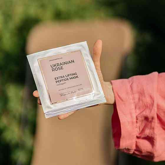 Маска з колагеном екстра ліфтингова на пептидній основі Ukrainian Rose 30 г Київ
