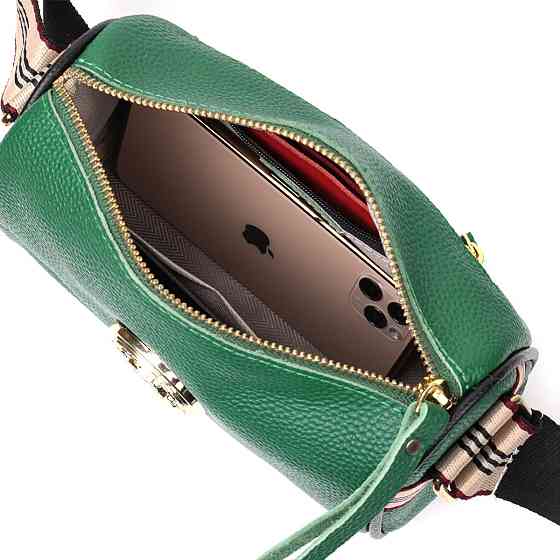 Жіноча сумка з оригінальною прикрасою з натуральної шкіри Vintage 22261 Зелена Київ