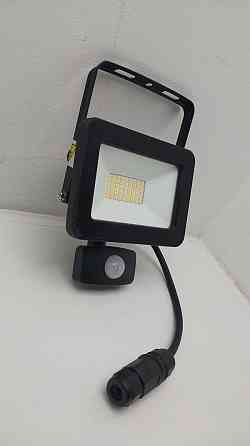 Cвітлодіодний прожектор із датчиком руху HORNBACH 3520A-2E (товар вживаний) Луцк