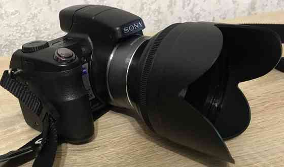 Фотоапарат: SONY DSC-H7. Харків