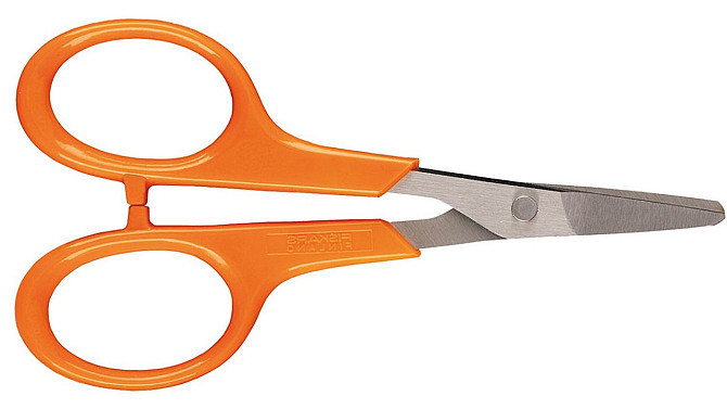 Классические Ножницы маникюрные 9.5 см Fiskars 