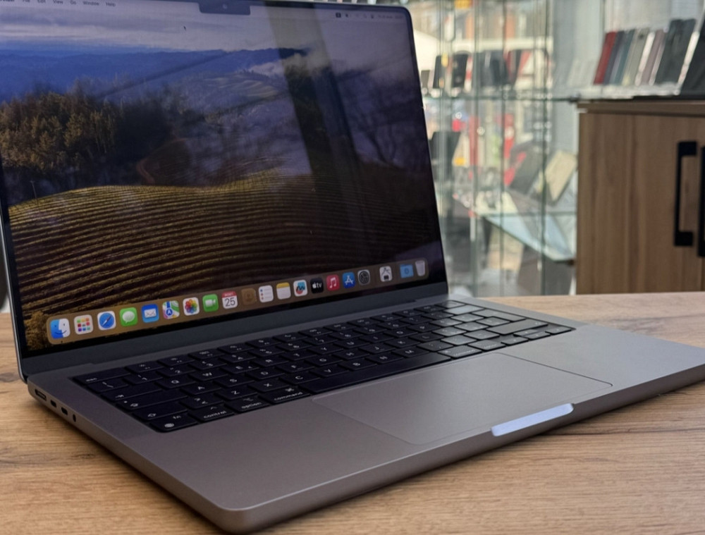 Ноутбук MacBook Pro 14 " M3 , 8/1Tb. Київ - фото 5