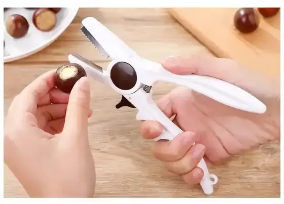 Орехокол ,Кухонный инструмент с зажимом, щипцы для орехов, миндаля, орехов Коломия