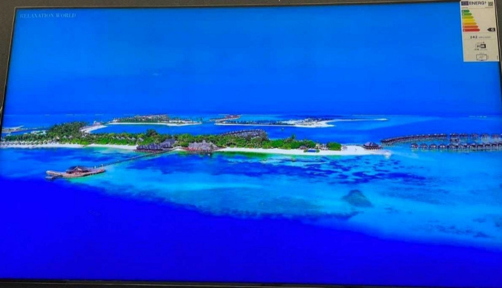 Телевизор: 65