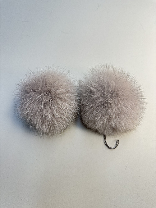 Помпони з натурального хутра песця на шапку 10-12см Бежевий Харків - фото 4