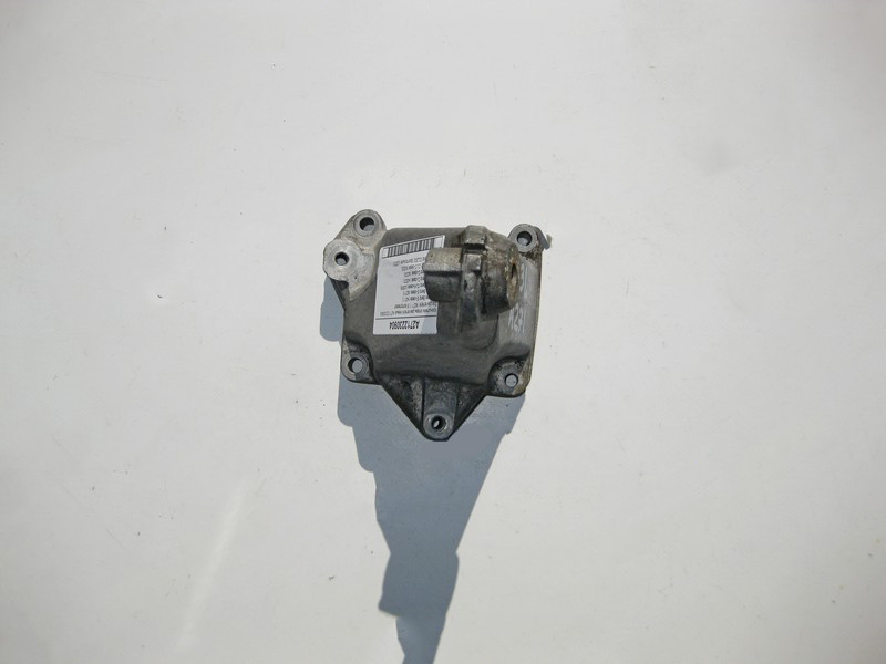 Mercedes-Benz  A2712230904 Кронштейн опори двигуна лівий M271 R4 1.8 kompressor C-Class W203 E-Class W211 Одесса - изображение 2
