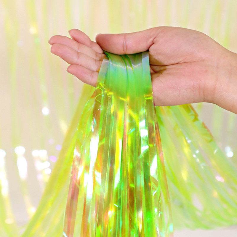 Мишура на фотозону 2 м на 1 м перламутрово-салатовый Киев - изображение 2