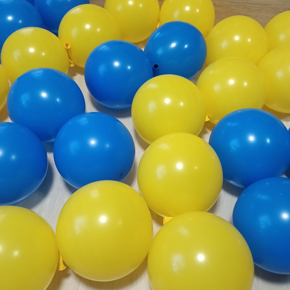Шарики сине-желтые патриотические 10