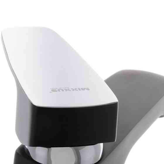 Чорний змішувач для умивальника Mixxus Missouri 001 (MI0598) Харків