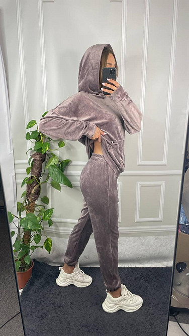 Жіночий велюровий костюм із капюшоном Капучіно S Харків - фото 2