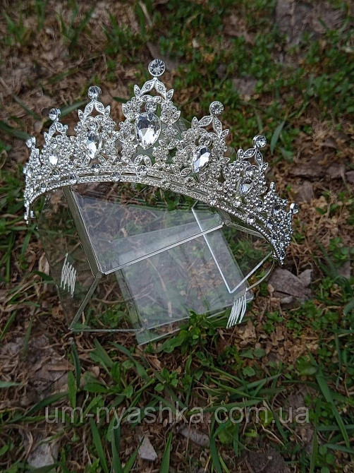 Діадема на обручі Корона з кольоровими камнями Кривий Ріг - фото 11