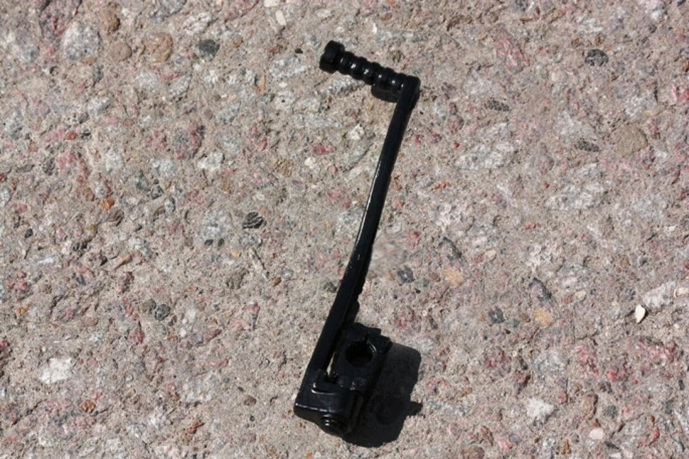 Ніжка кікстартера скутер Сузукі Адреса 100 Мукачево - фото 1