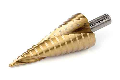 Спіральне ступінчасте свердло Ø4-32мм зі сталі 6542 APRO Харків