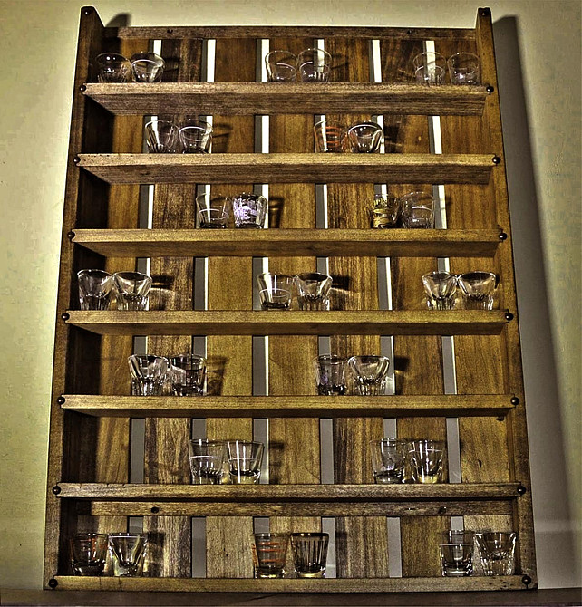 Полиця для чарок "Беруік" мускат Миколаїв - фото 1