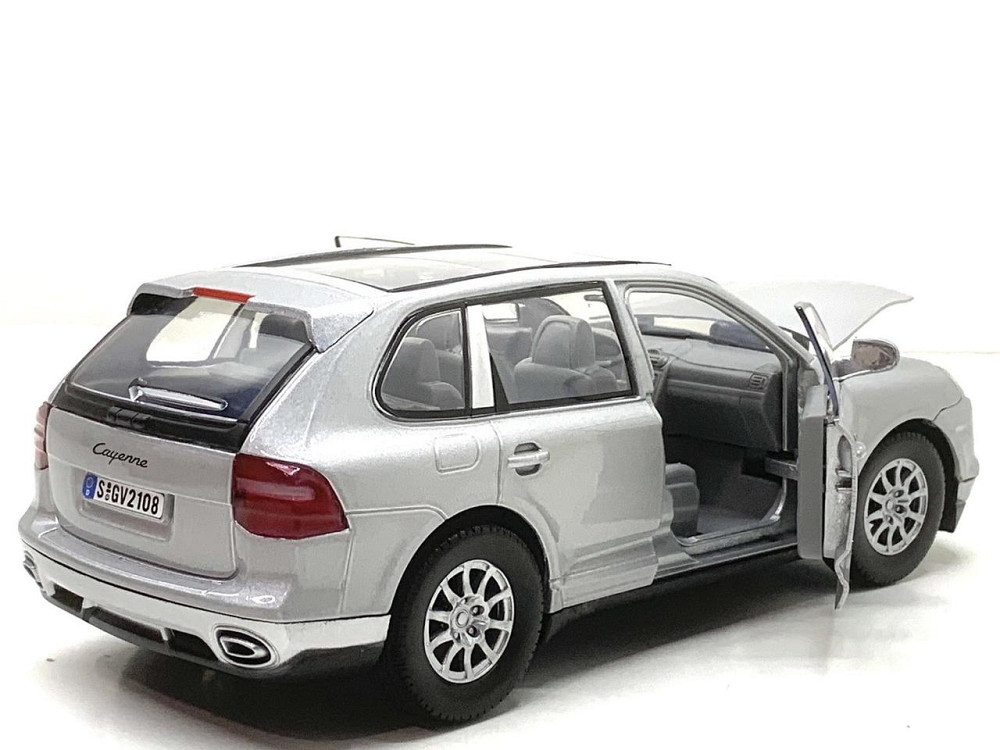 Машина Автосвіт Porsche Cayenne інерційна відкриваються двері капот багажник 1:24 Сіра (AP-1907) Чернигов - изображение 5