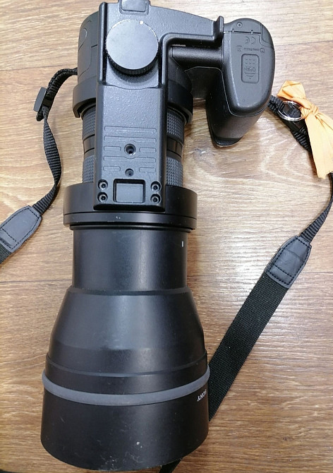 Фотоаппарат Sony DSC-R1 + Объектив Sony. Киев - изображение 7