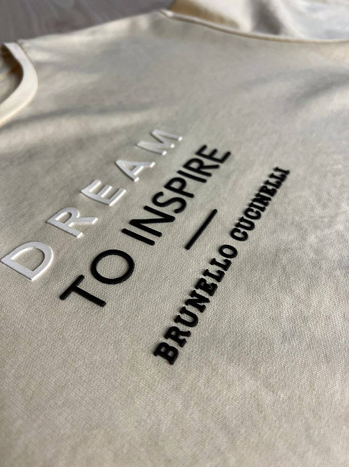 Костюм жіночий CAPPITONE 3161 оверсайз футболка та джогери з написом бежевий, бежевий, L Київ - фото 4