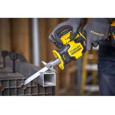 Сабельная пила Stanley FatMax безщёточная, 18ВLi-Ion, 0-2800 ход/мин, ход 19 мм (без АКБ и ЗУ) (SFMCS305B) Винница