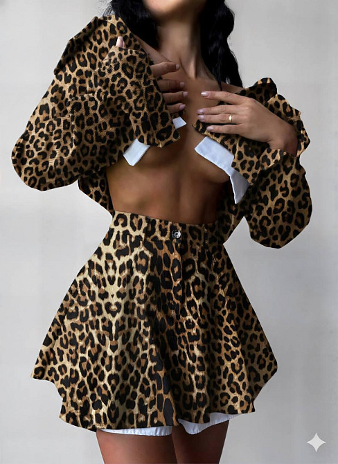 Жіночий стильний леопардовий костюм двійка: жакет + спідниця з шортами турецький котон Одеса - фото 4