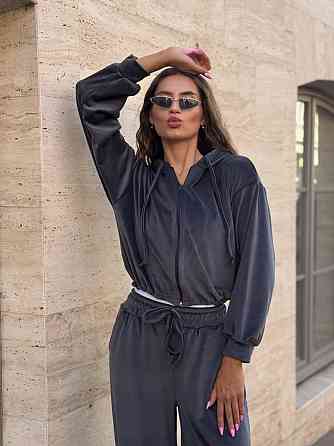 Женский стильный костюм двойка из королевского велюра Графит, 46/48 Одесса