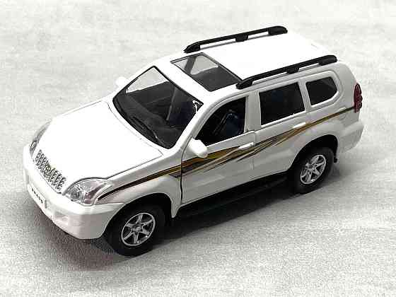 Машина Автосвіт Toyota Prado інерційна Біла (AS-2697) Чернігів