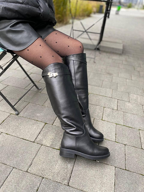 VLAMAX Стильні жіночі зимові чоботи шкіряні на низькому ходу чорні на хутрі C122 р. 36-41 Коломия - фото 2