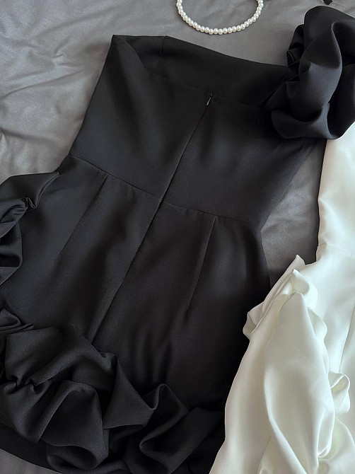 Женское праздничное мини платье с воланами костюмка барби Одесса - изображение 17