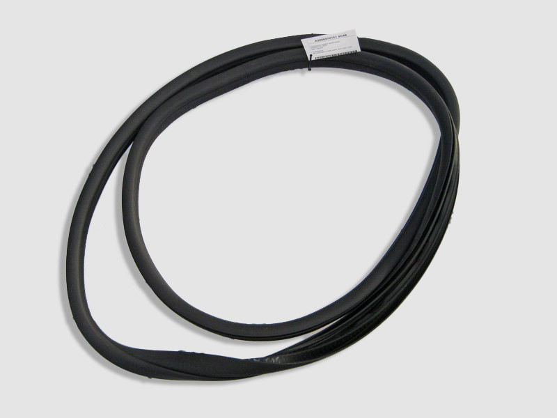 Mercedes-Benz  A2056970151 9G44 Ущільнювач отвору задніх дверей чорний C-Class W205 Одеса - фото 1