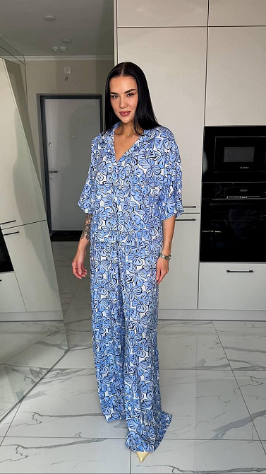 Женский легкий принтованный прогулочный костюм двойка: платок, рубашка и брюки из натурального штапеля Одесса - изображение 2