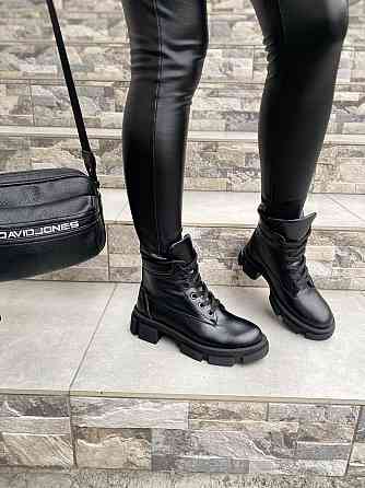 Черевики жіночі шкіряні демісезонні весна-осінь на низькому ходу чорні (4201) р. 38 / Черевики Коломыя